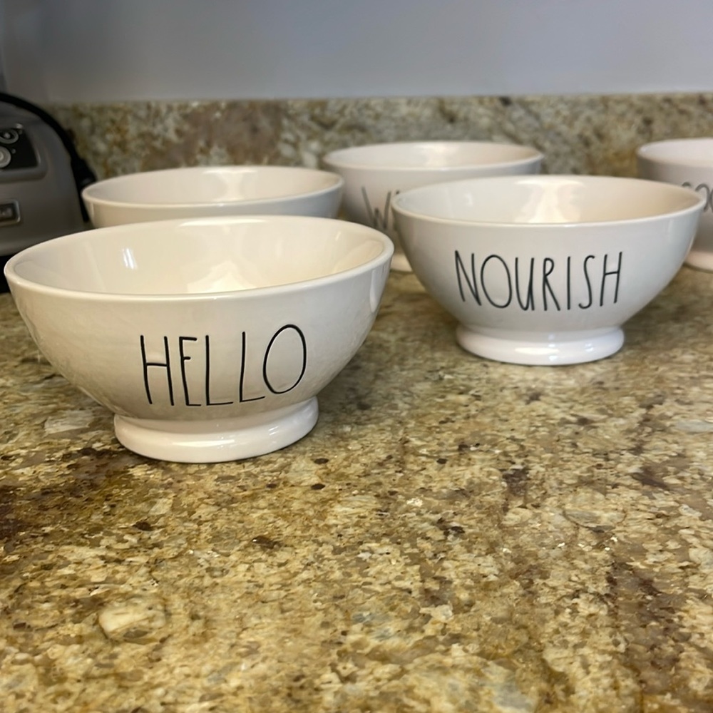 RAE DUNN CEREAL BOWLS- Set of 6